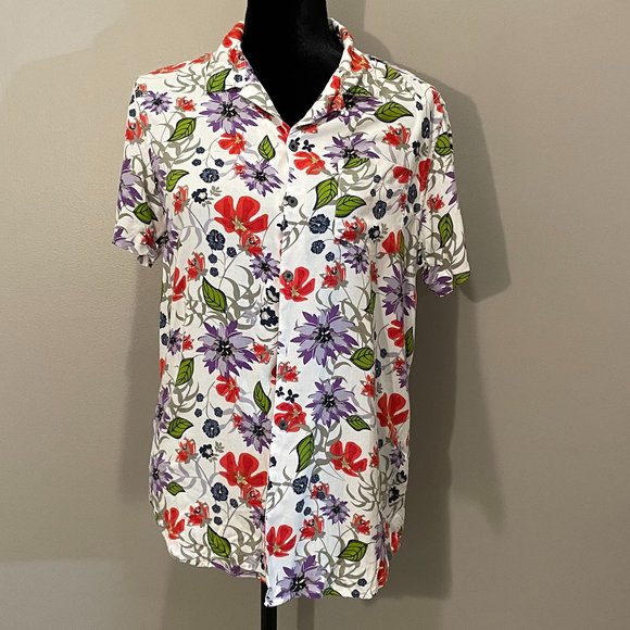 Free Planet Womens Floral Print Sht Sl Button Down Shirt sz S Super Soft!! NWOT - Picture 1 of 4